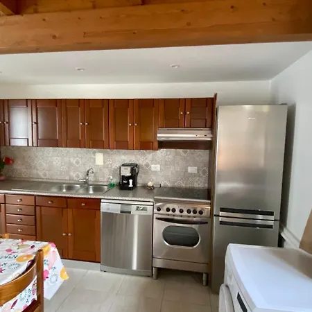 Chalet In Campagna *