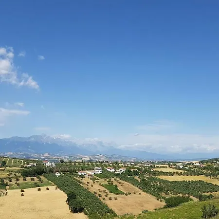 Chalet In Campagna بيت للعطل